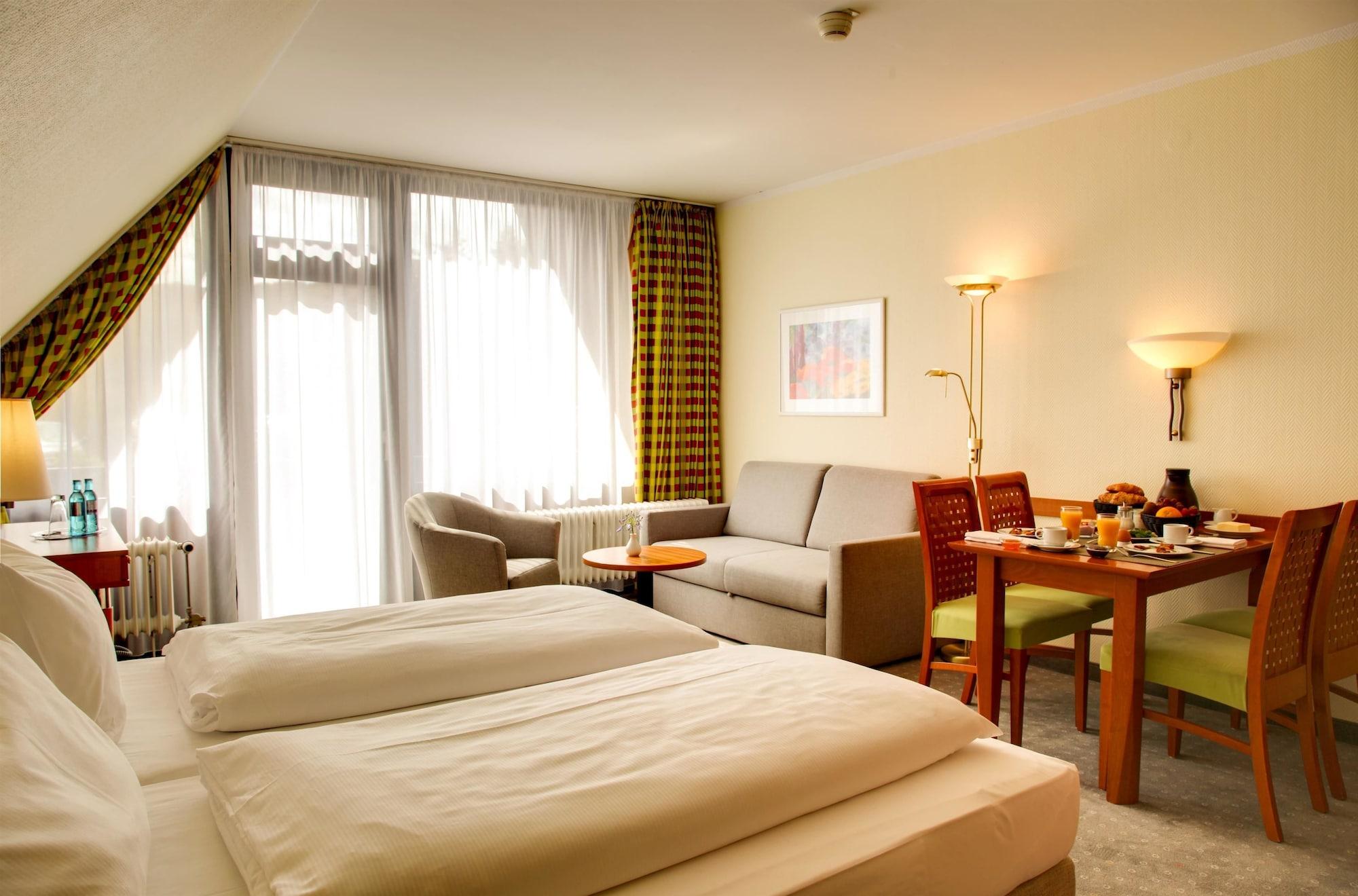 H+ Hotel Willingen Виллинген Экстерьер фото