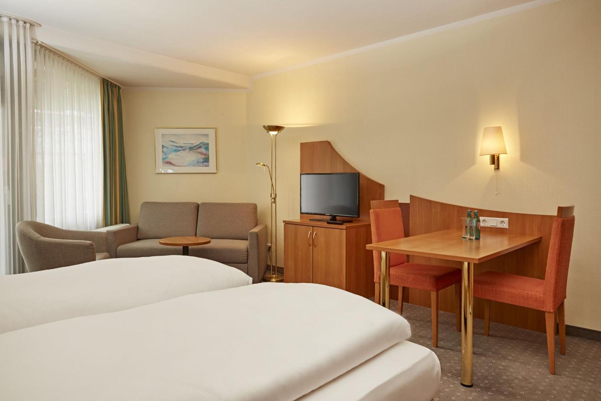 H+ Hotel Willingen Виллинген Экстерьер фото